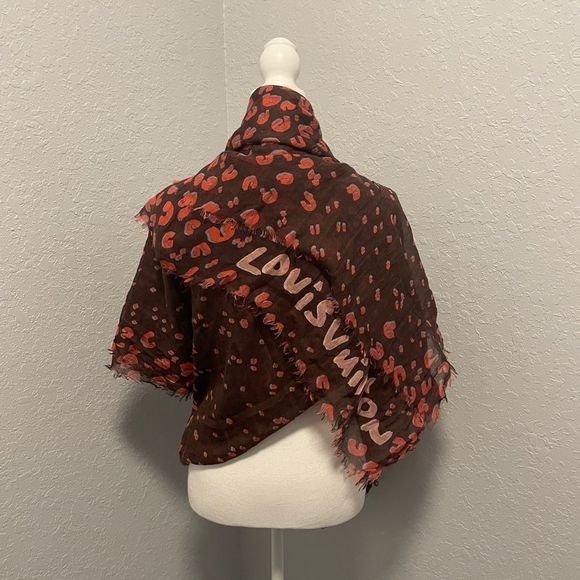 Louis Vuitton Leopard Giant Scarf Sarong Wrap Shawl XL cashmere silk blend - Picture 4 of 11